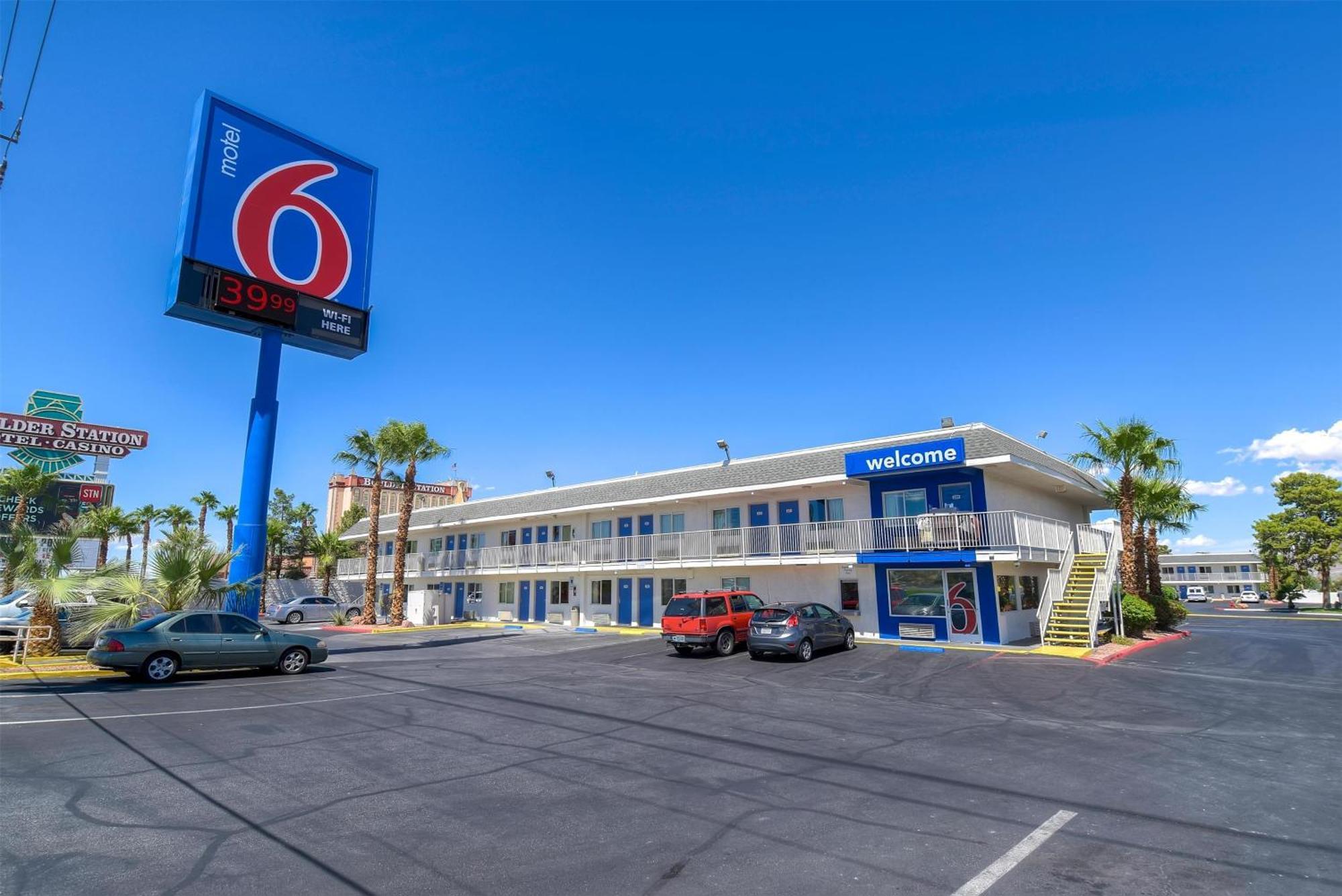 Vegas, Nv - Boulder Highway Hotel 2*